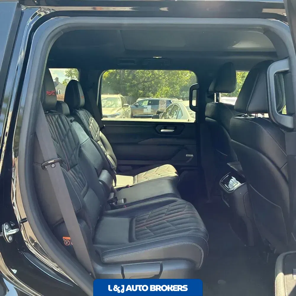 2025 Nissan Armada PRO-4X