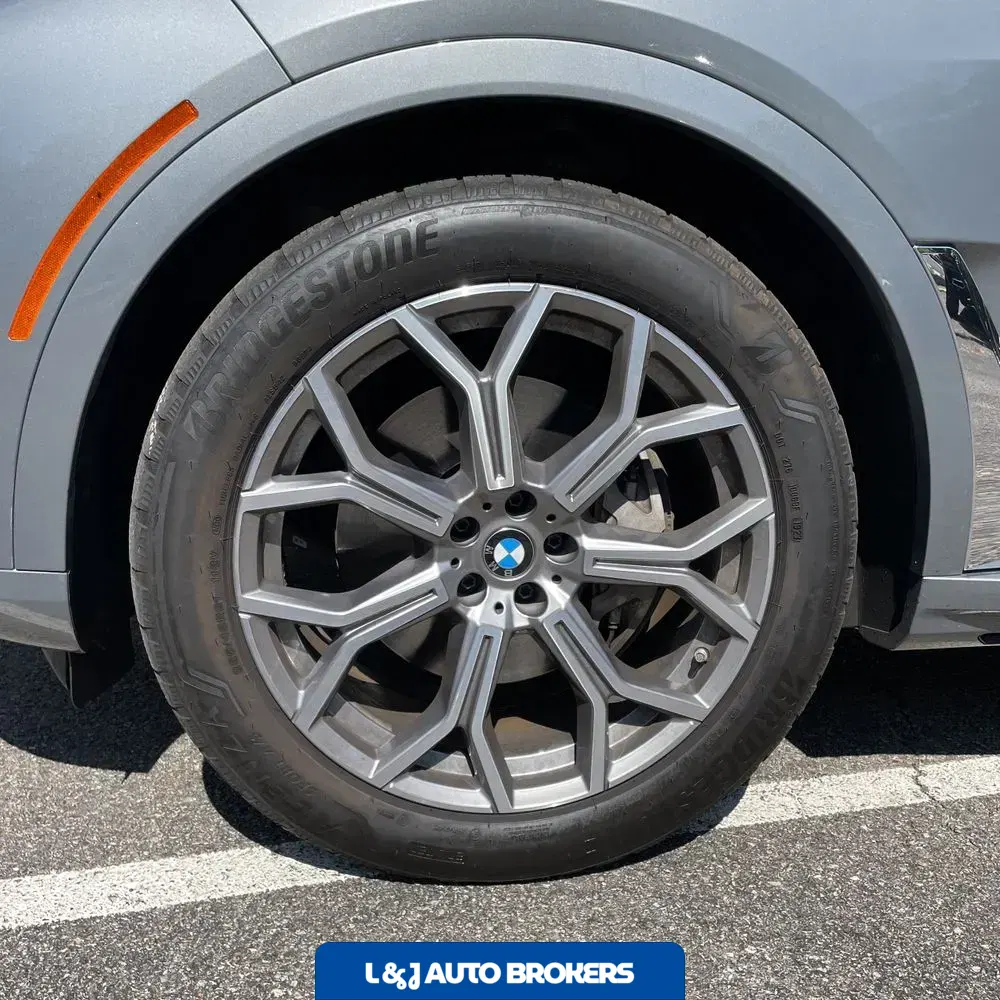 2024 BMW X7 XDrive40i