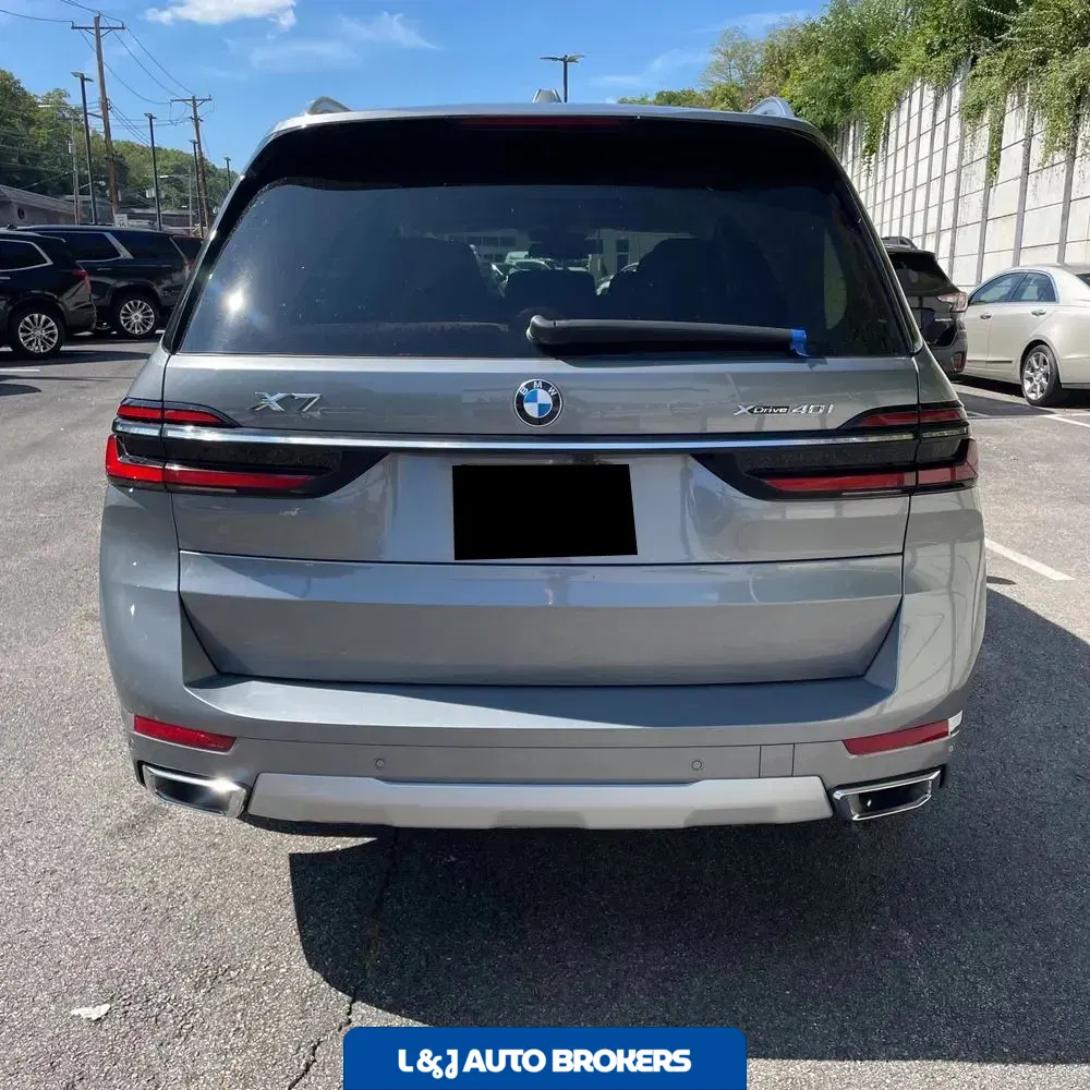 2024 BMW X7 XDrive40i