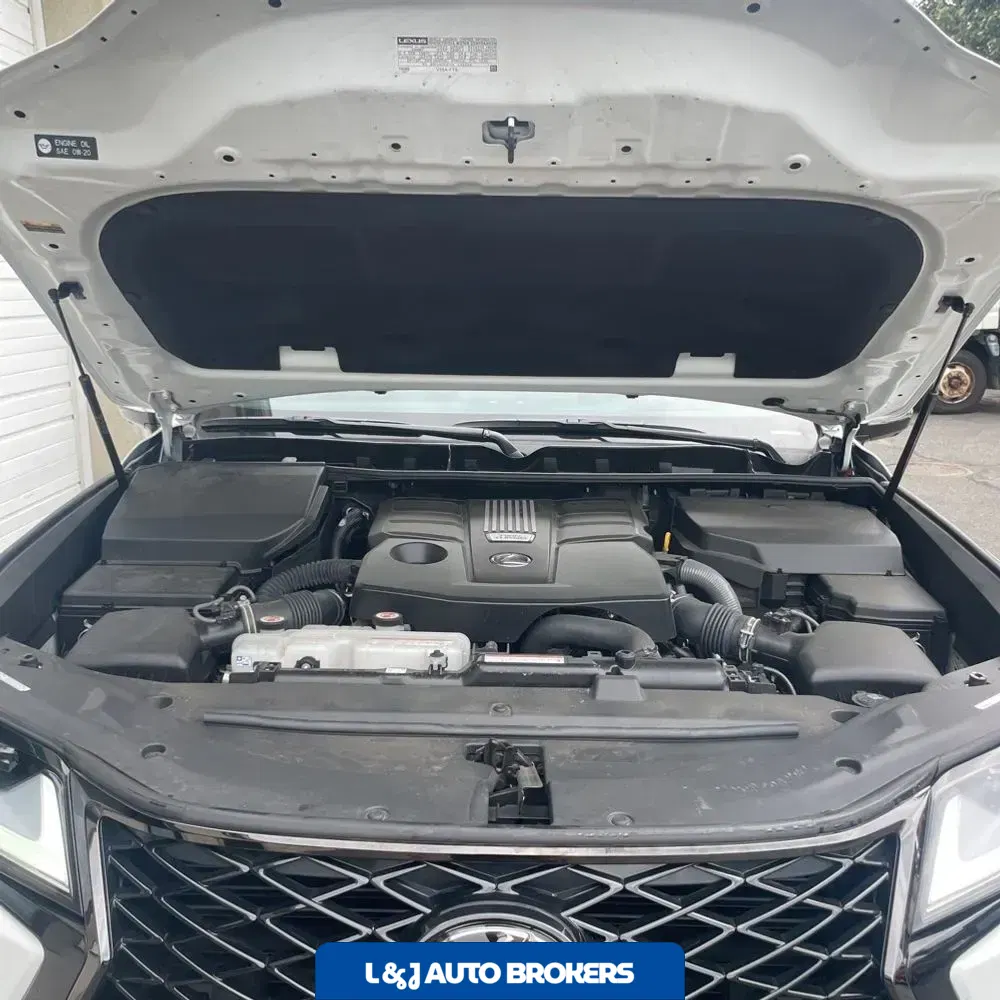 2024 Lexus LX 600 F SPORT Handling