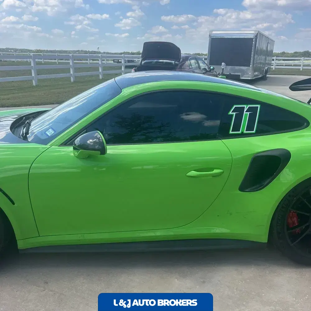 2019 Porsche 911 Carrera