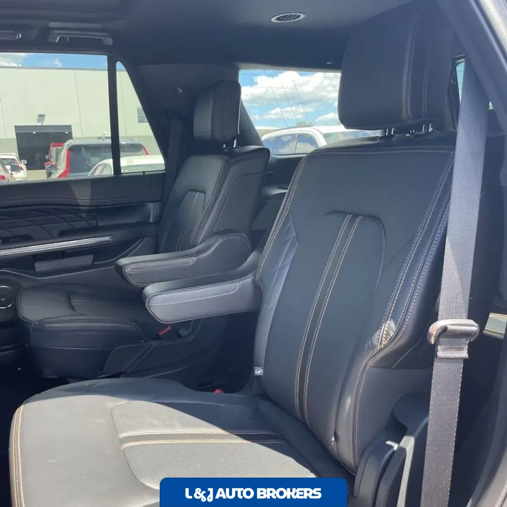 2023 Ford Expedition Platinum