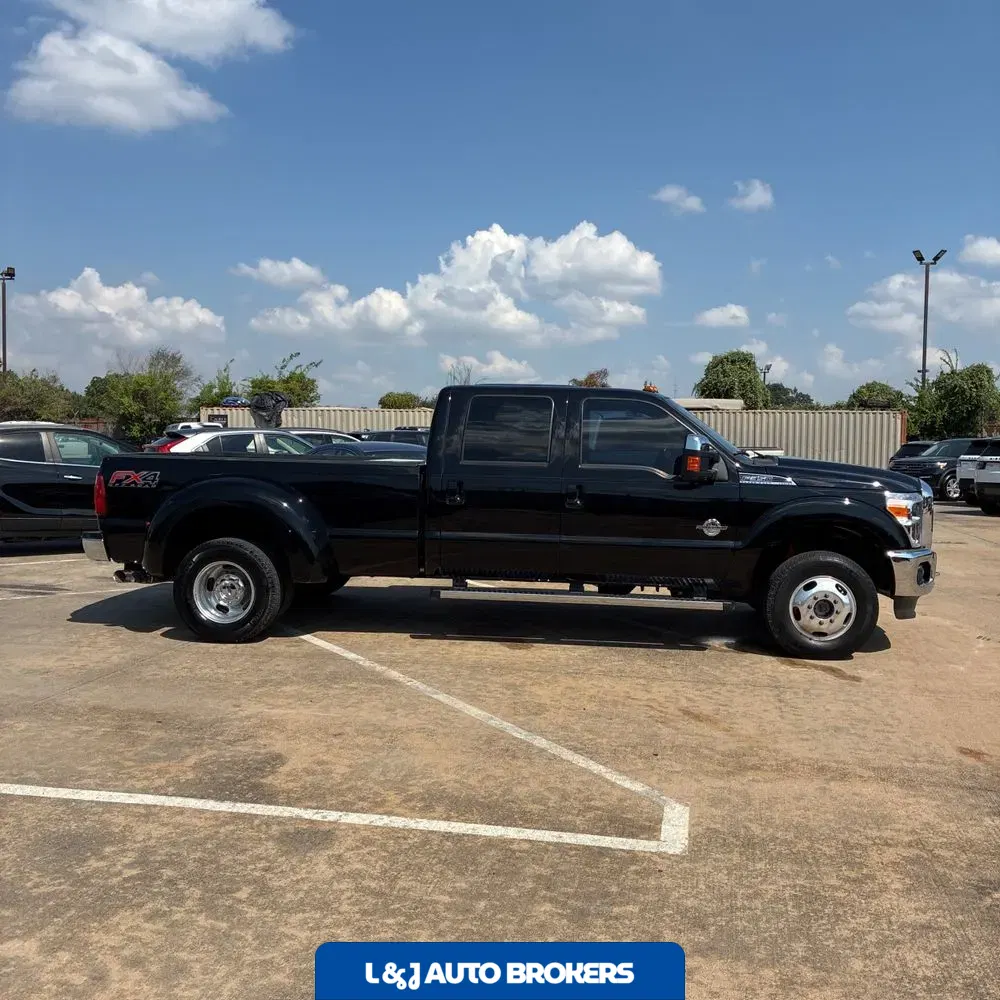 2016 Ford F-350 Super Duty Lariat