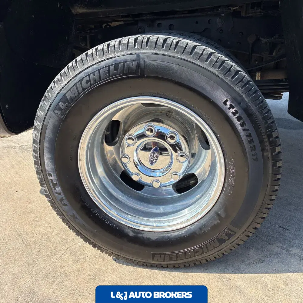 2016 Ford F-350 Super Duty Lariat