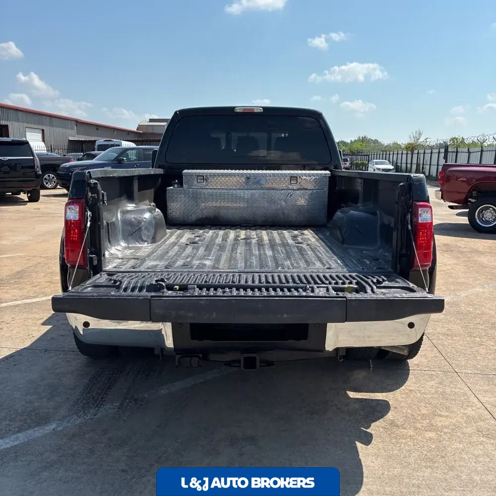 2016 Ford F-350 Super Duty Lariat