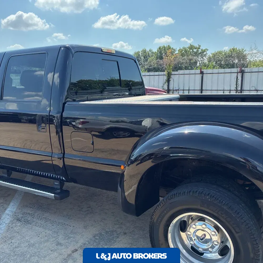 2016 Ford F-350 Super Duty Lariat