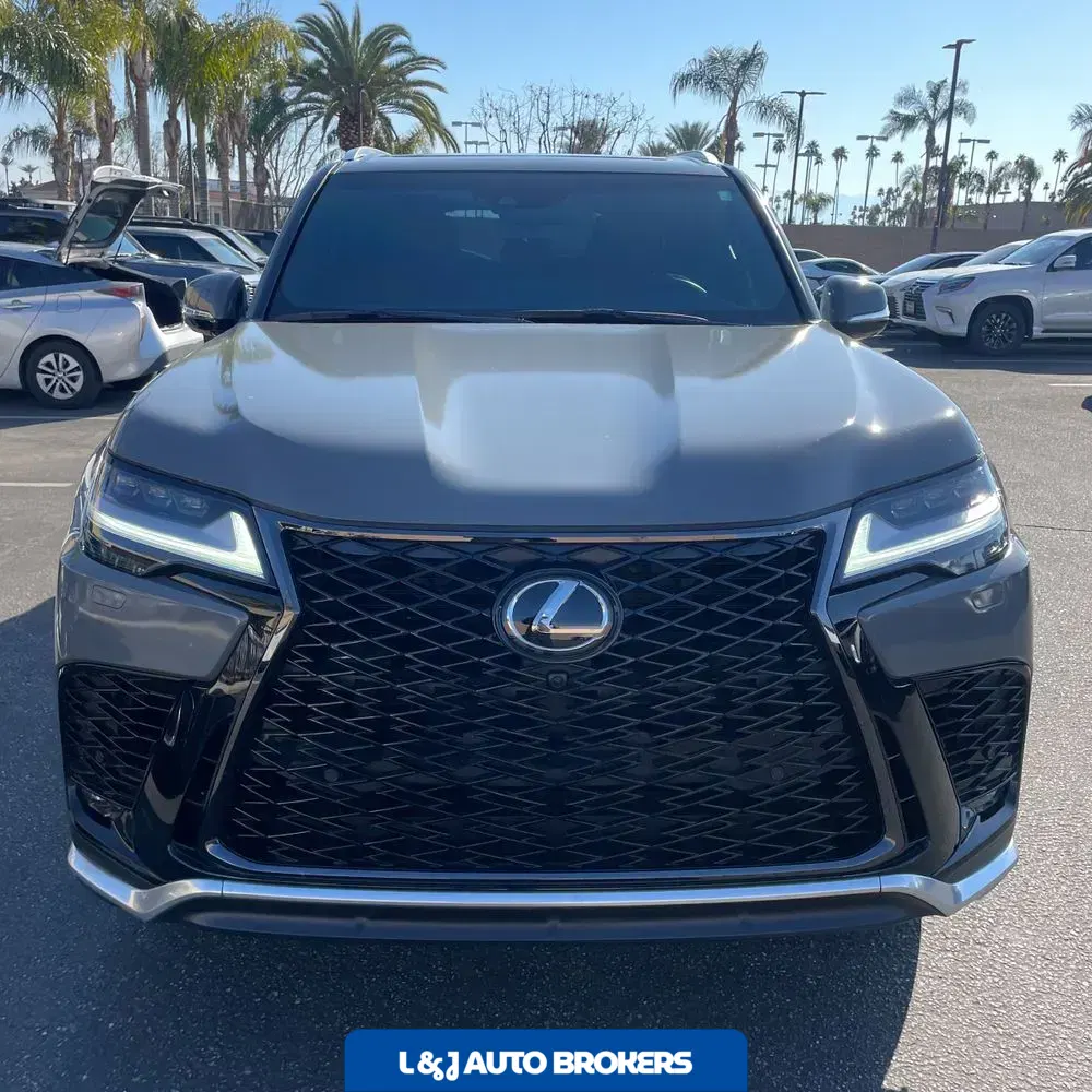 2023 Lexus LX 600 F SPORT Handling