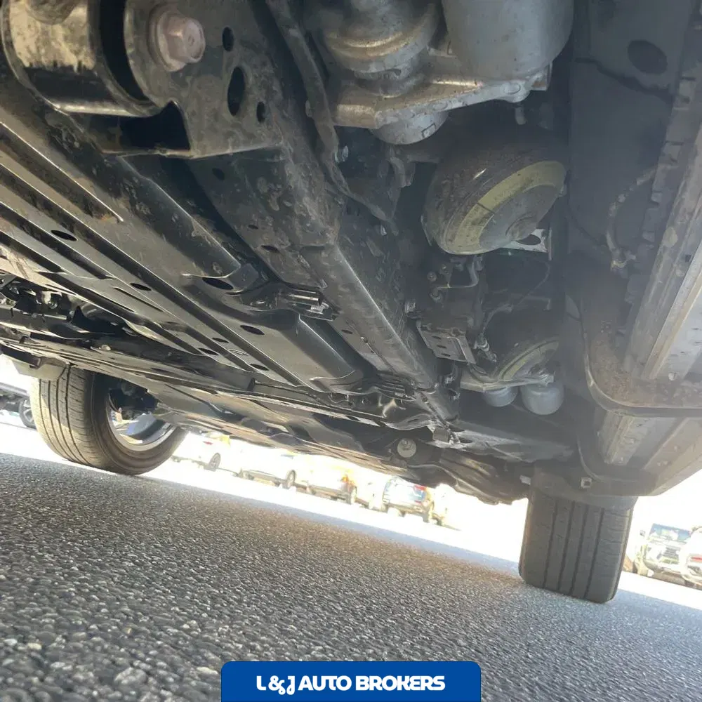 2023 Lexus LX 600 F SPORT Handling