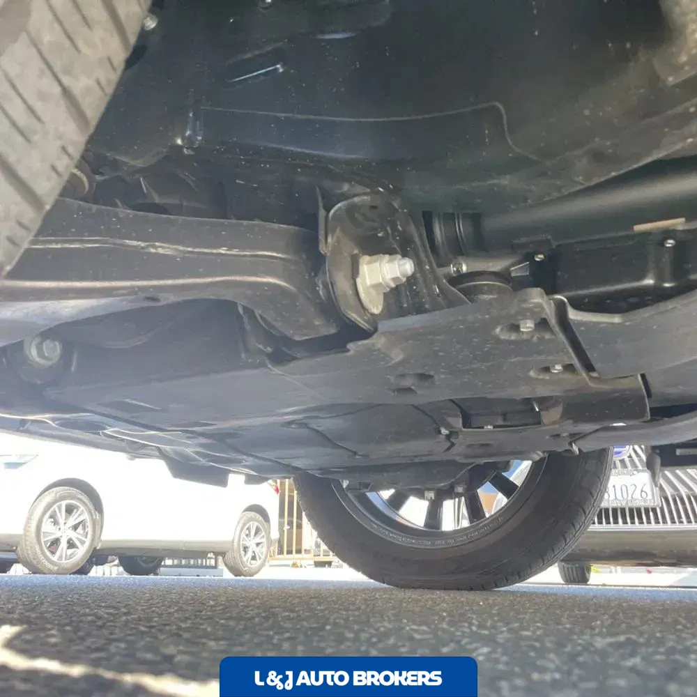 2023 Lexus LX 600 F SPORT Handling