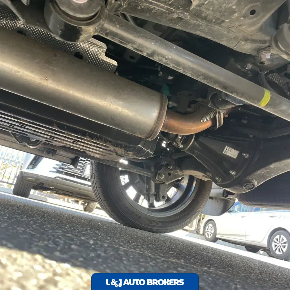 2023 Lexus LX 600 F SPORT Handling