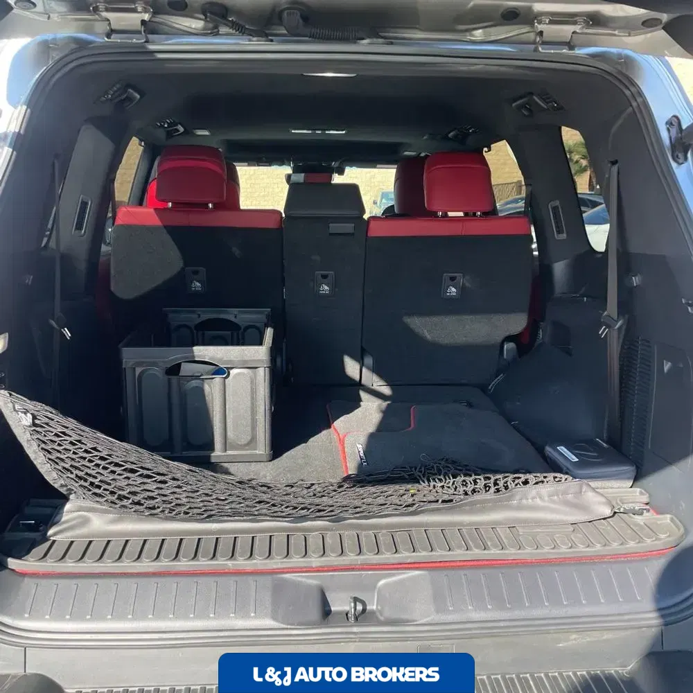 2023 Lexus LX 600 F SPORT Handling