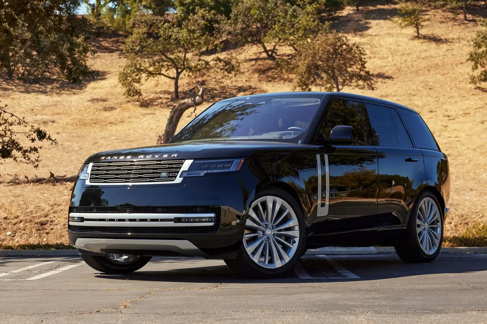 2023 Land Rover Range Rover P530 First Edition
