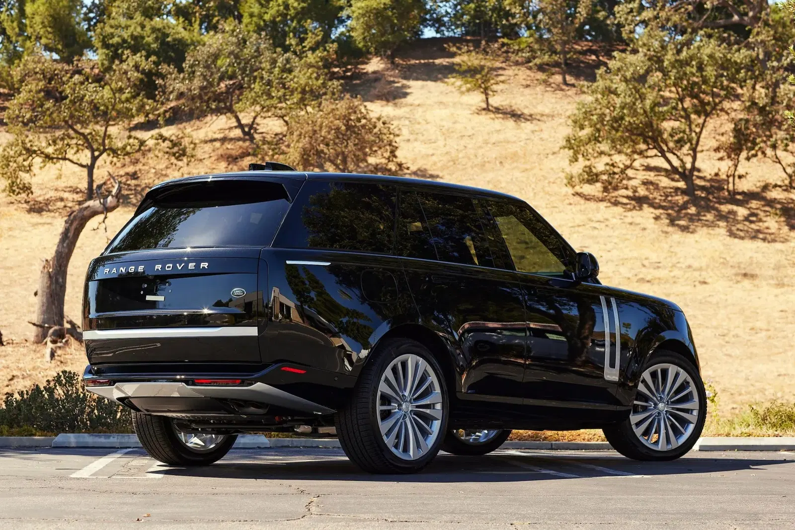 2023 Land Rover Range Rover P530 First Edition