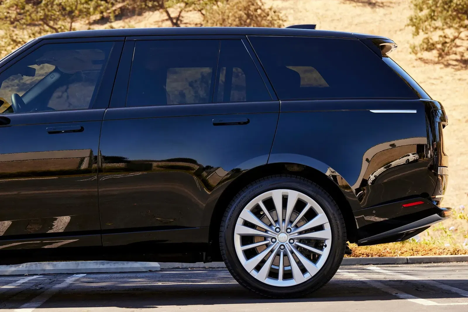 2023 Land Rover Range Rover P530 First Edition