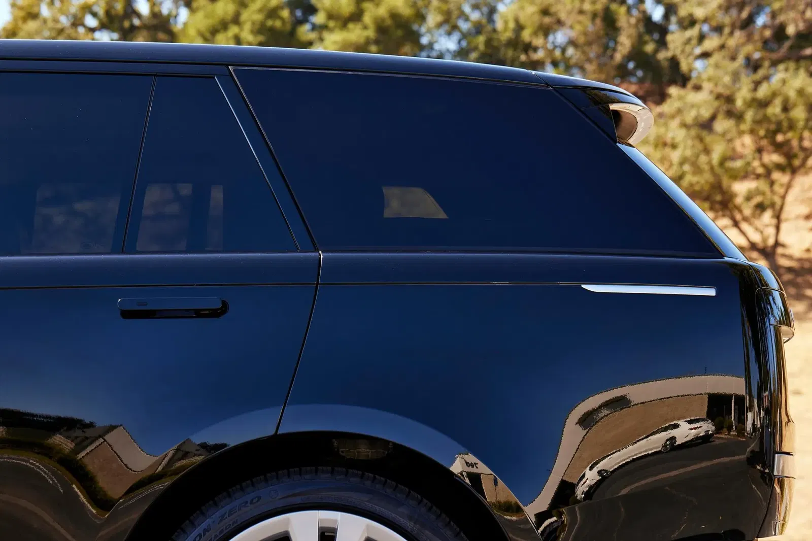 2023 Land Rover Range Rover P530 First Edition