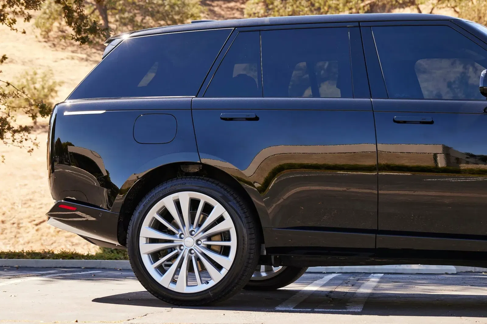 2023 Land Rover Range Rover P530 First Edition