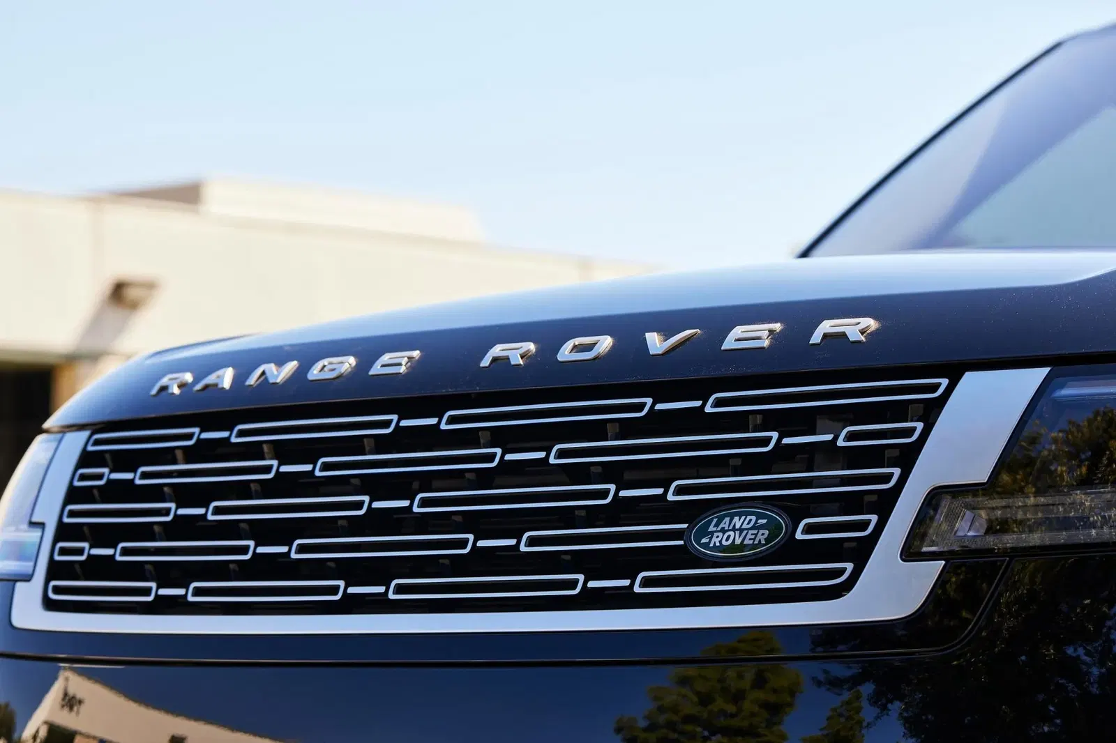 2023 Land Rover Range Rover P530 First Edition
