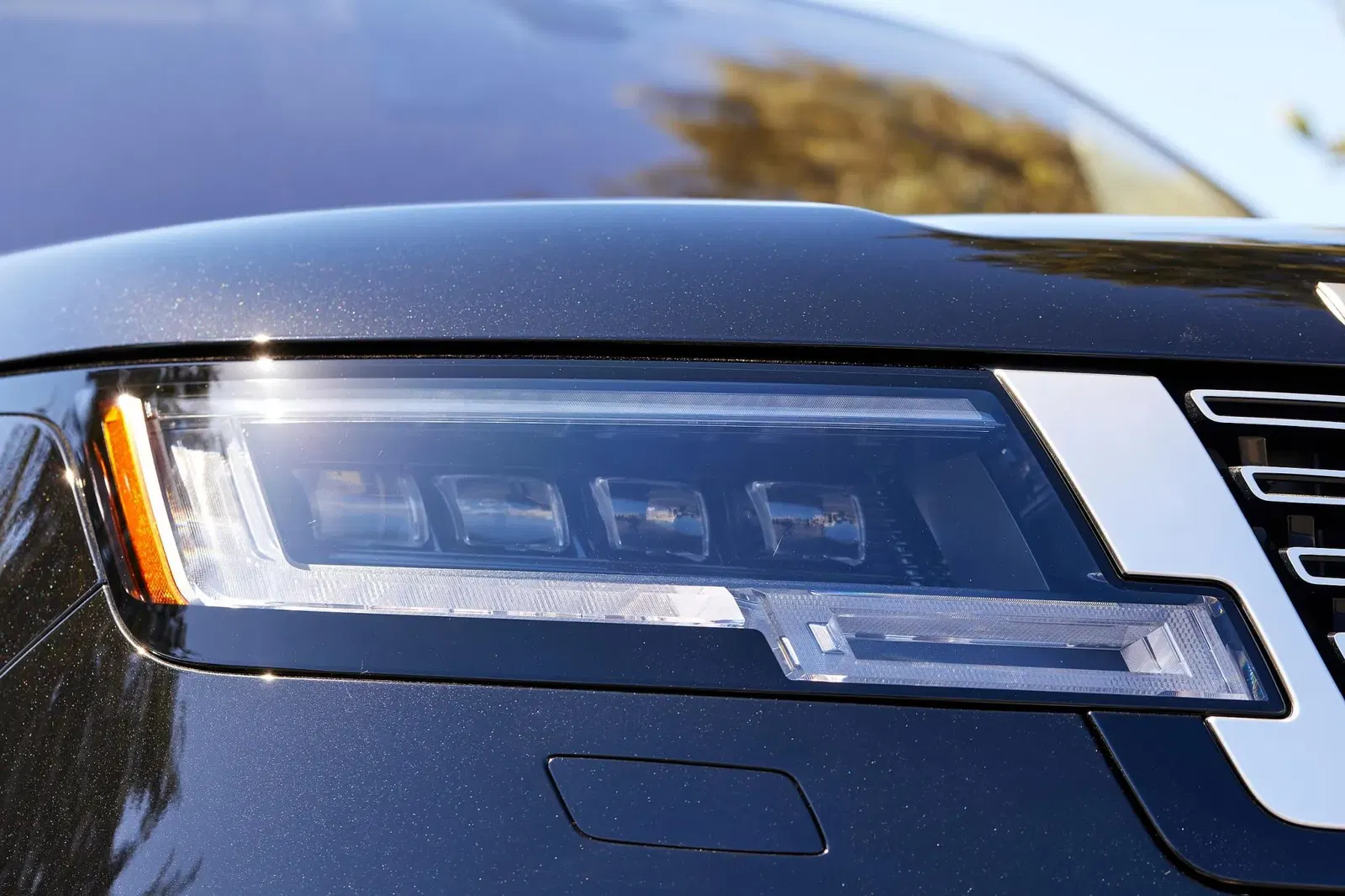 2023 Land Rover Range Rover P530 First Edition