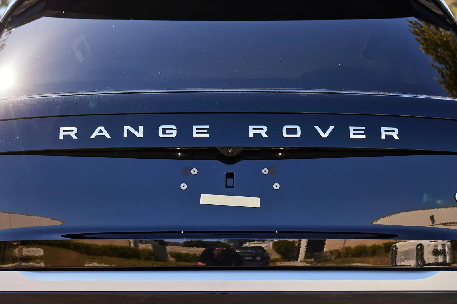 2023 Land Rover Range Rover P530 First Edition