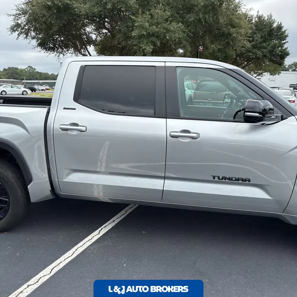 2025 Toyota Tundra Limited HV