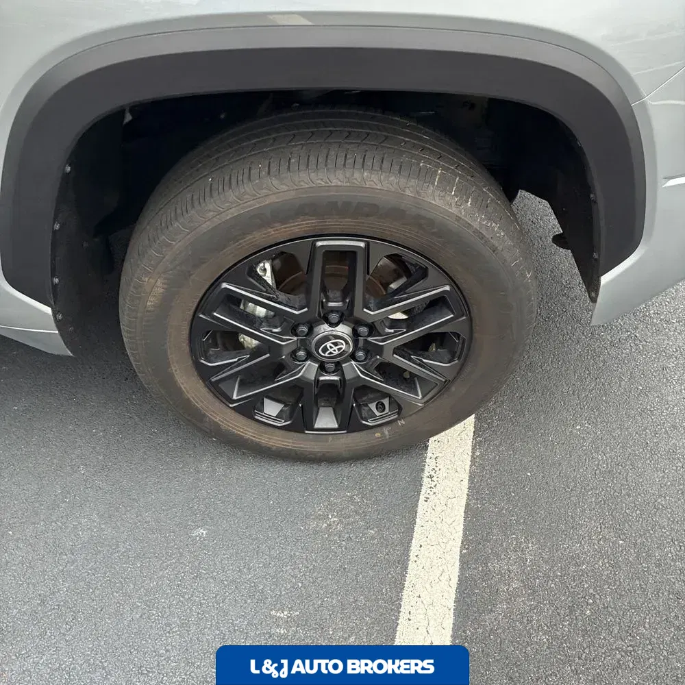 2025 Toyota Tundra Limited HV