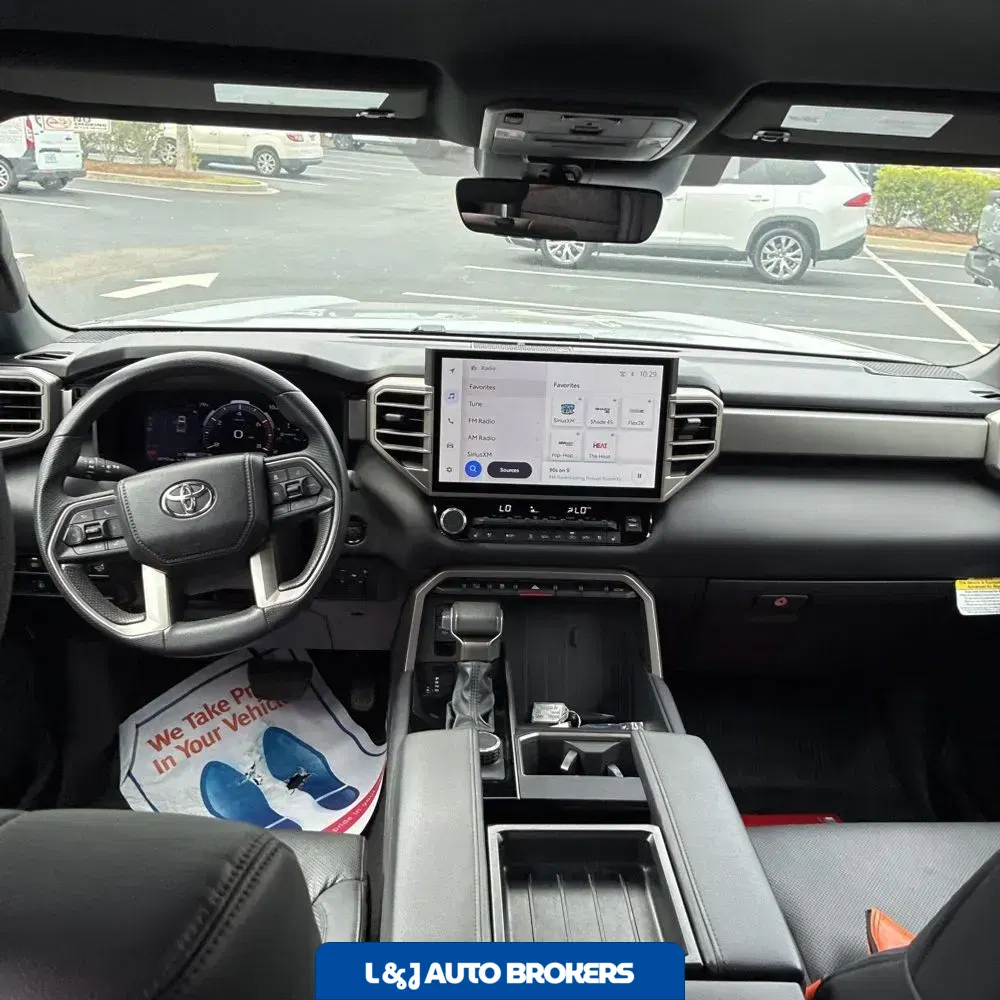 2025 Toyota Tundra Limited HV