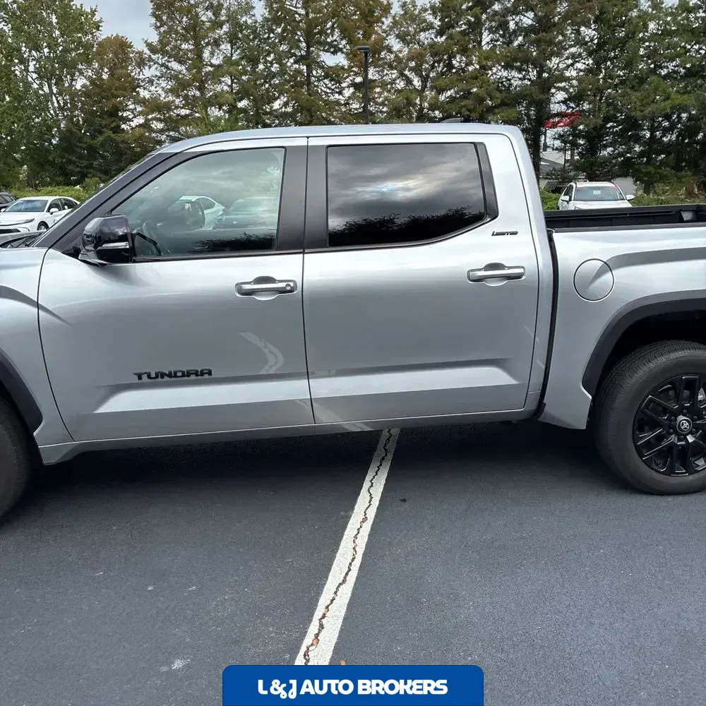 2025 Toyota Tundra Limited HV