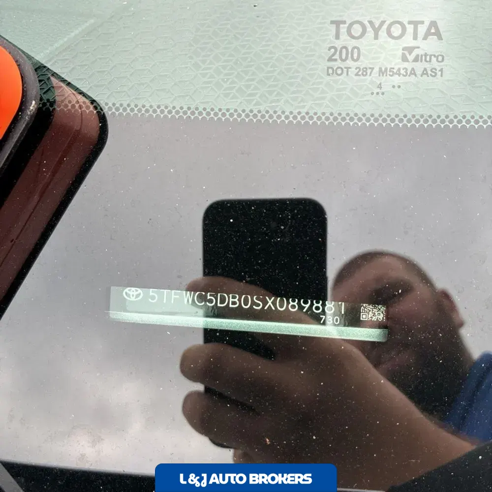 2025 Toyota Tundra Limited HV