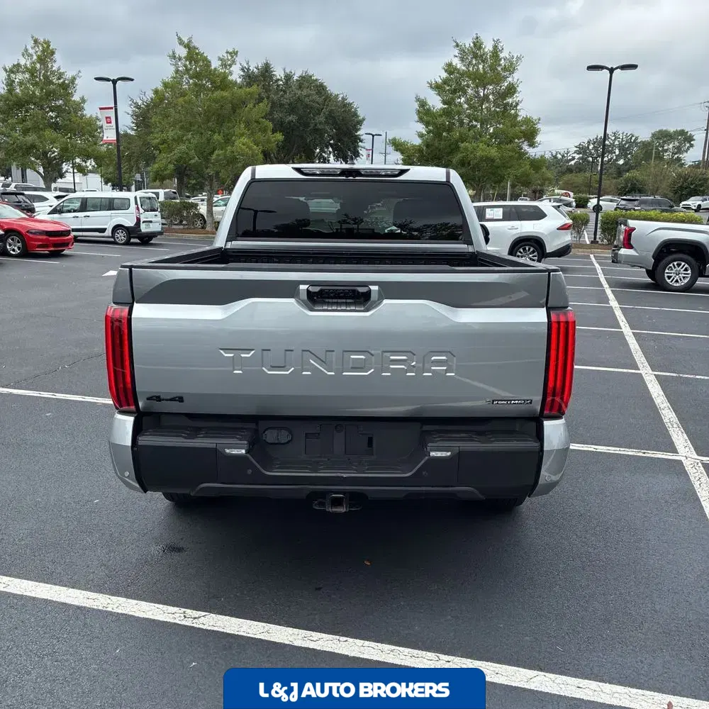 2025 Toyota Tundra Limited HV