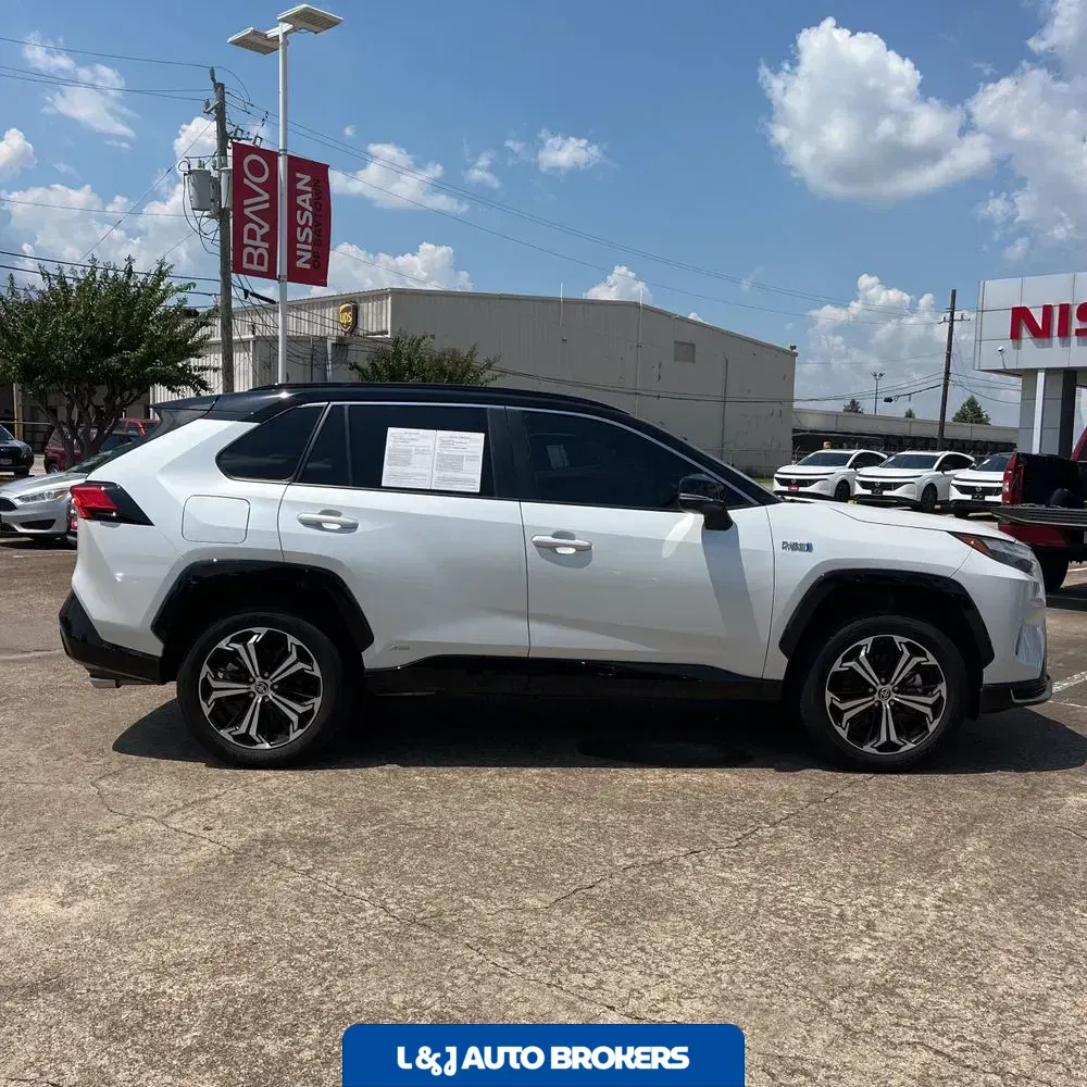 2024 Toyota RAV4 Prime XSE