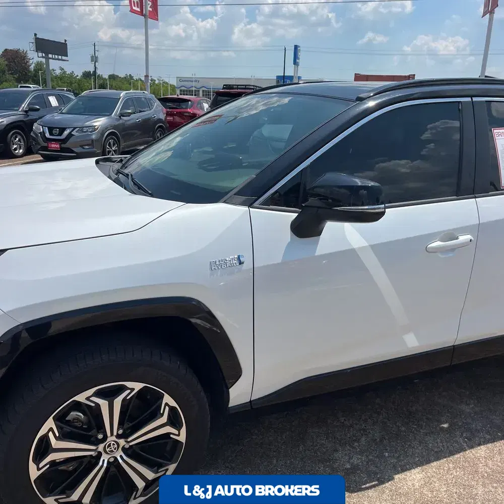 2024 Toyota RAV4 Prime XSE