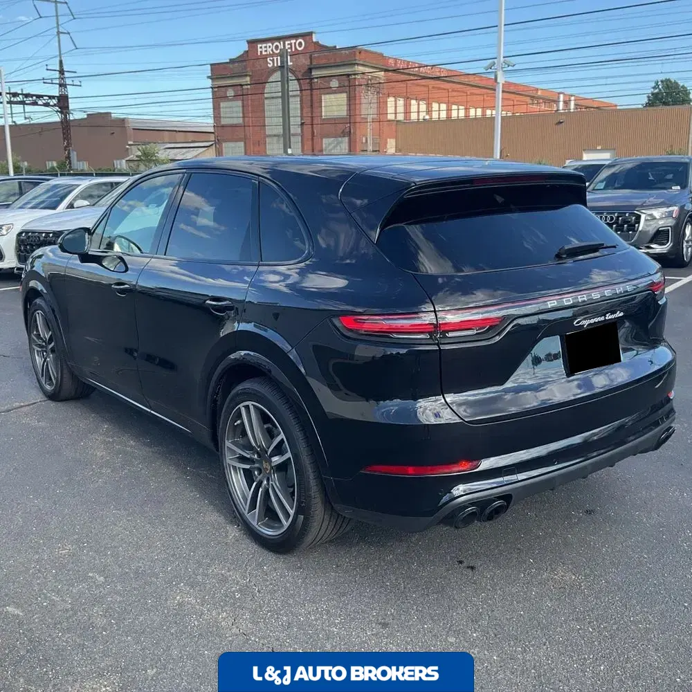 2020 Porsche Cayenne Turbo