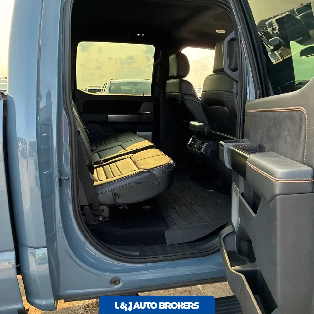 2023 Ford F-150 Platinum
