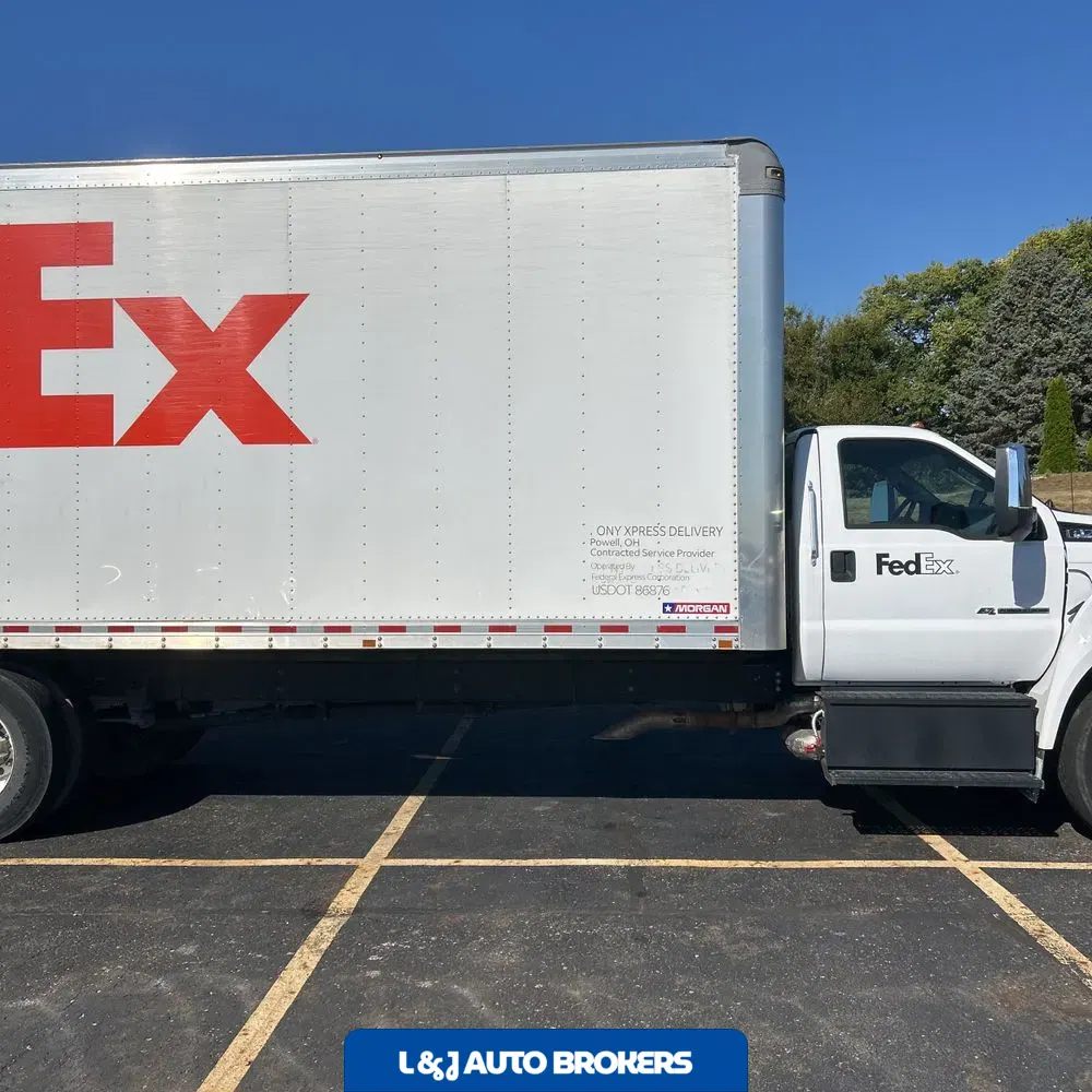 2022 Ford Commercial CA84-207 CONV CAB  TRUCK 4X2 6.7L