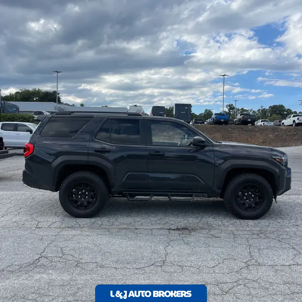 2025 Toyota 4Runner SR5