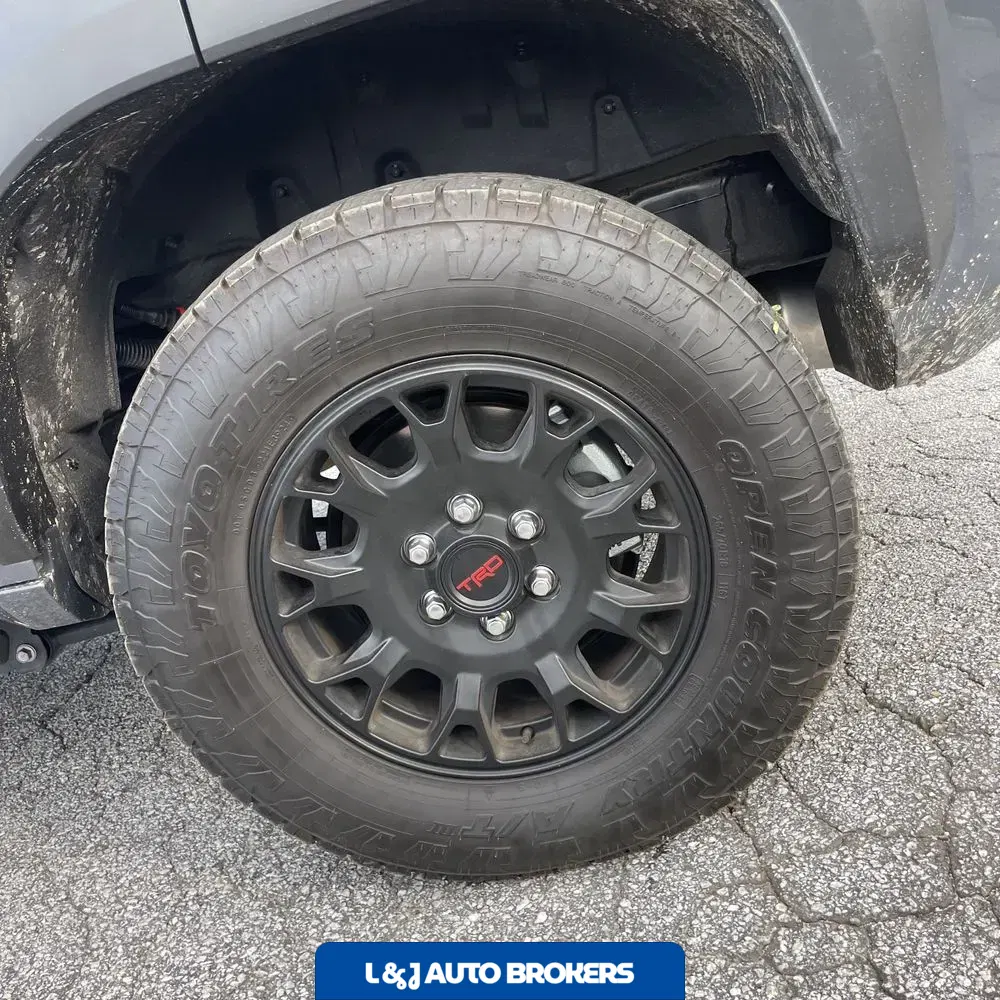 2025 Toyota 4Runner SR5