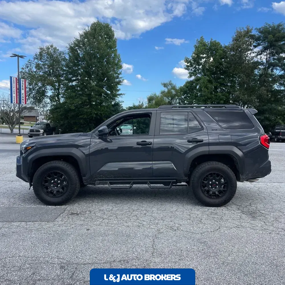 2025 Toyota 4Runner SR5