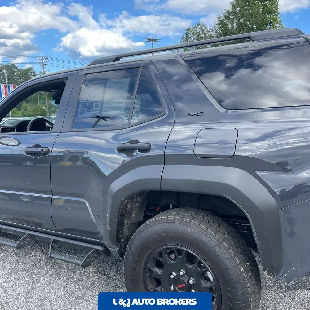 2025 Toyota 4Runner SR5
