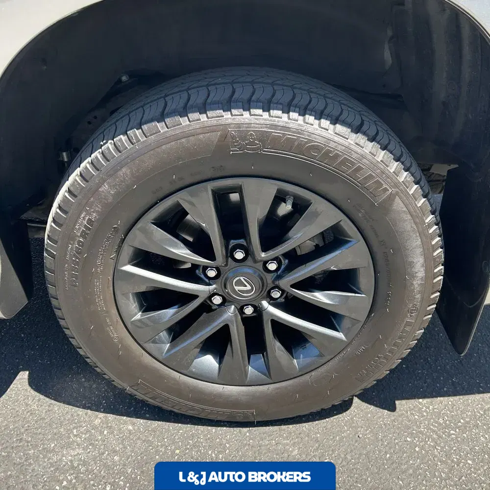 2023 Lexus GX 460 Base
