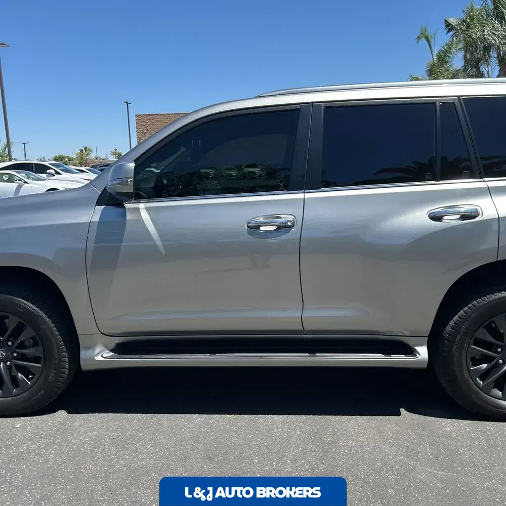 2023 Lexus GX 460 Base