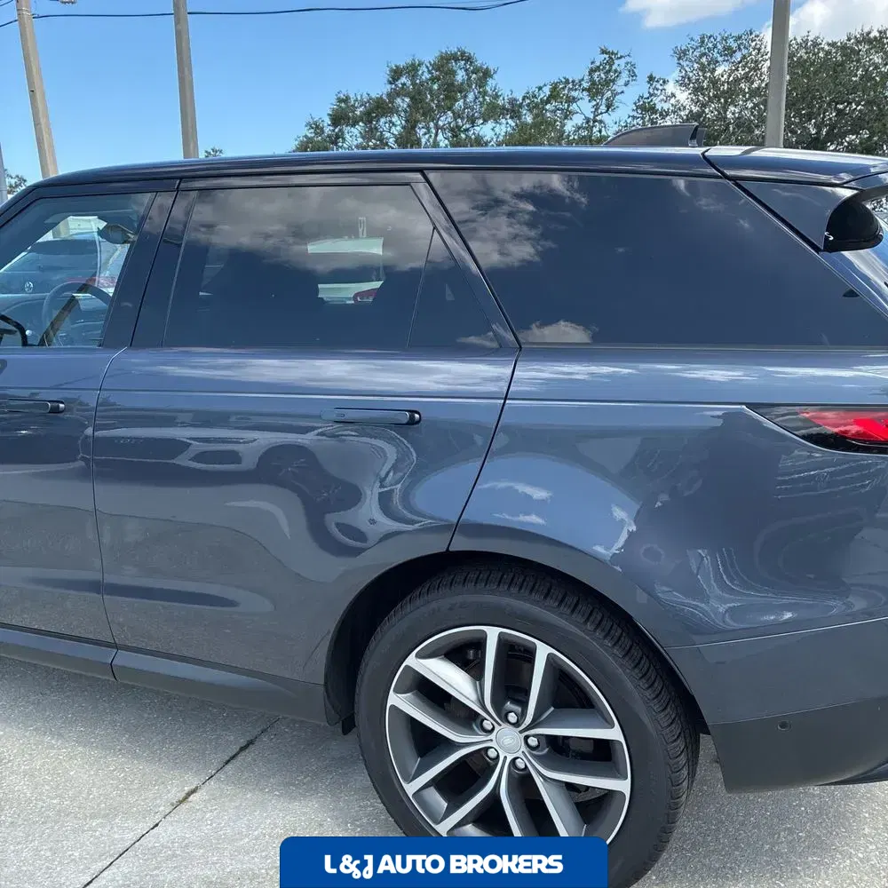 2023 Land Rover Range Rover Sport SE DYN