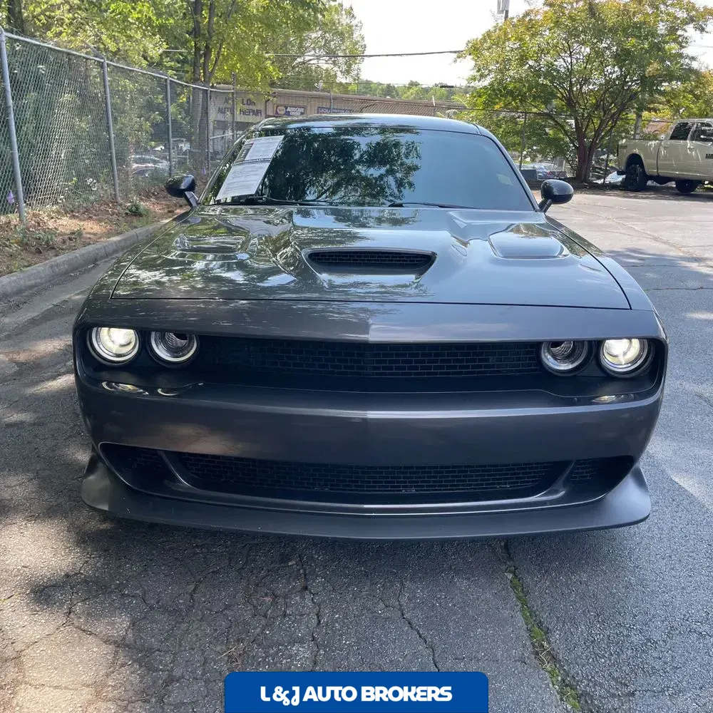 2022 Dodge Challenger R/T SCAT PACK