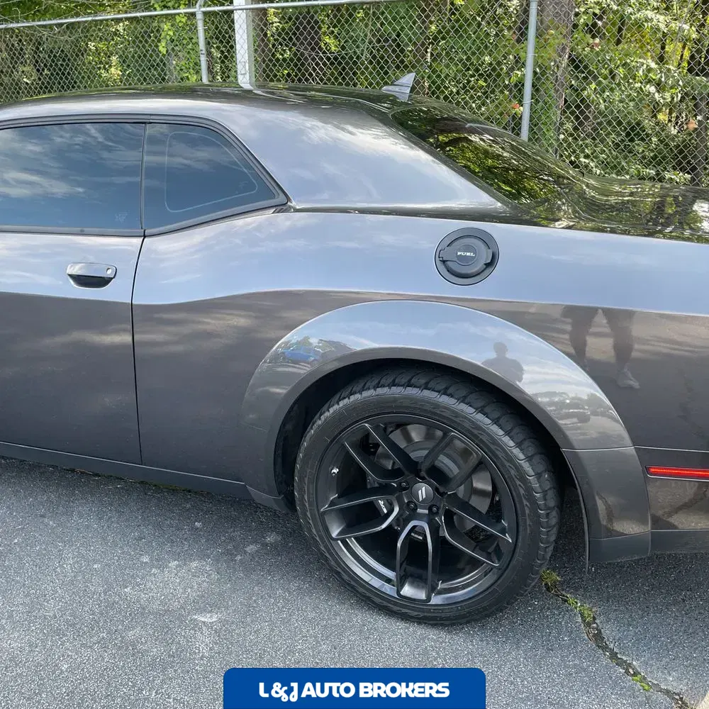 2022 Dodge Challenger R/T SCAT PACK