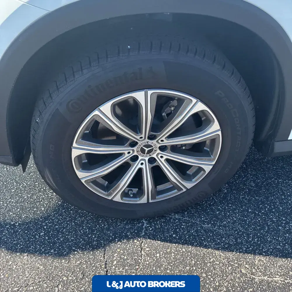 2025 Mercedes-Benz GLC GLC 300 4MATIC