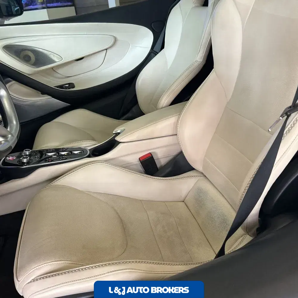2022 McLaren GT Base 2D Coupe