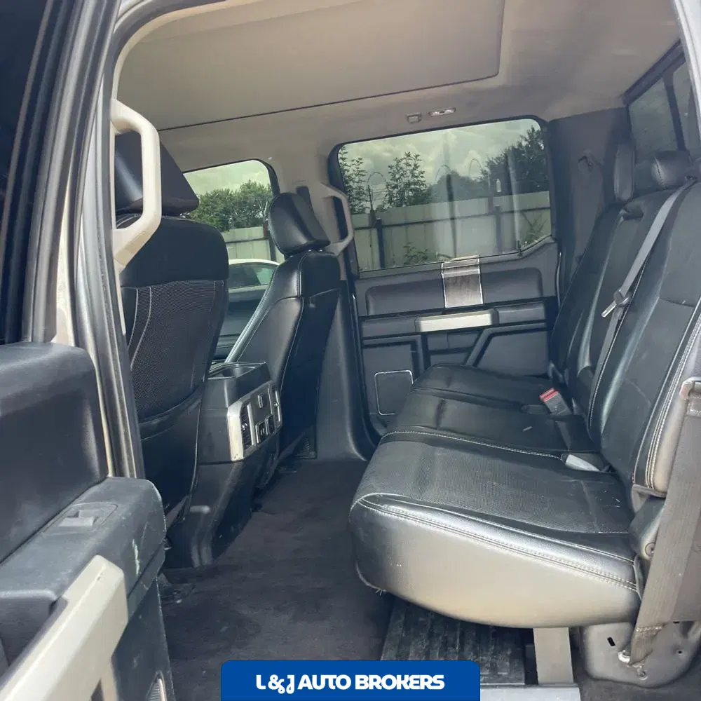 2018 Ford F-350 Super Duty Lariat