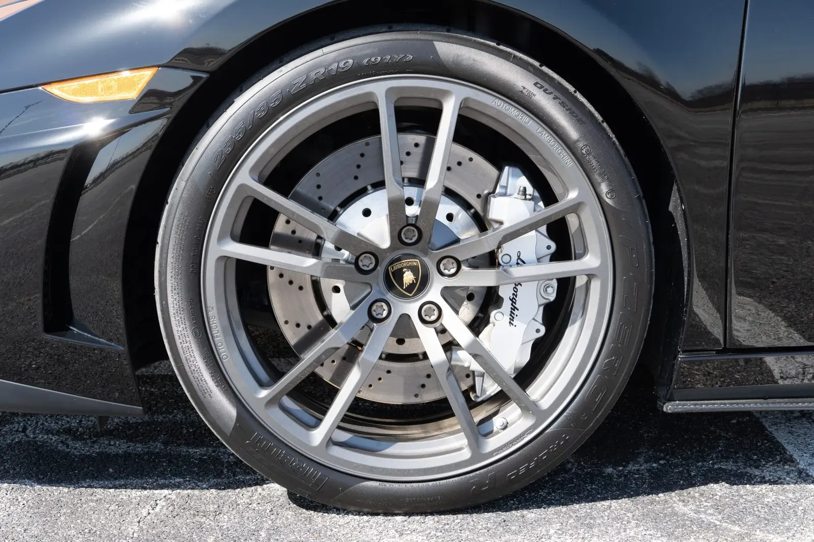 1,500-Mile 2012 Lamborghini Gallardo LP570-4 Spyder Performante