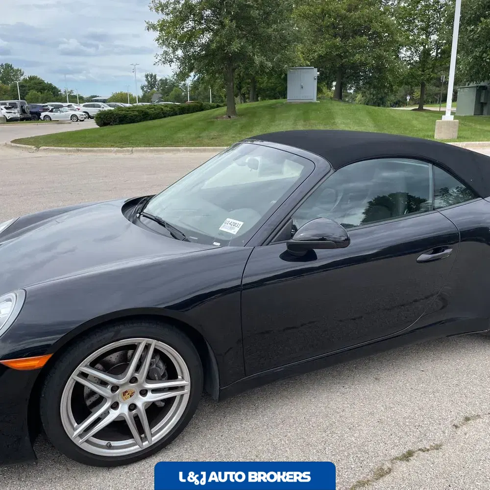 2017 Porsche 911 Carrera