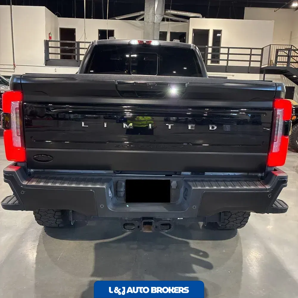2023 Ford F-350 Super Duty Limited