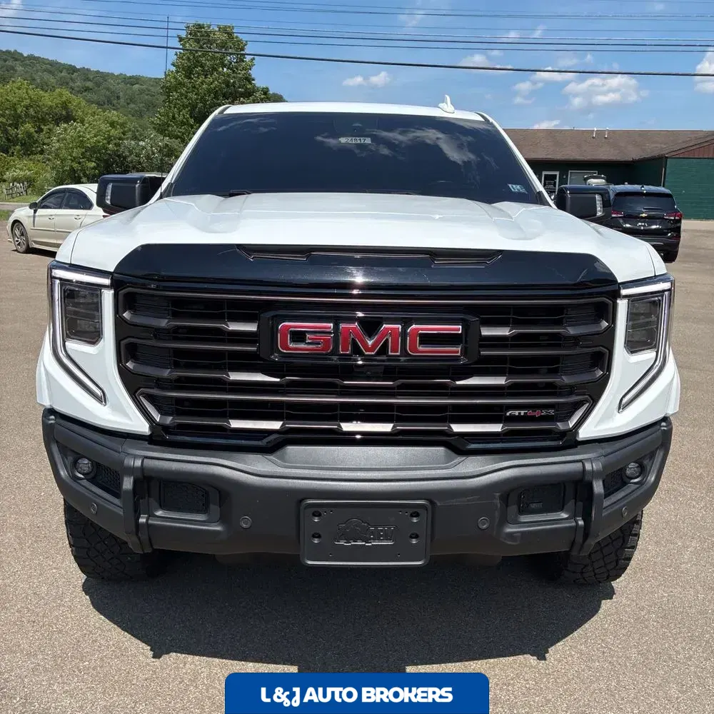 2024 GMC Sierra 1500 AT4X